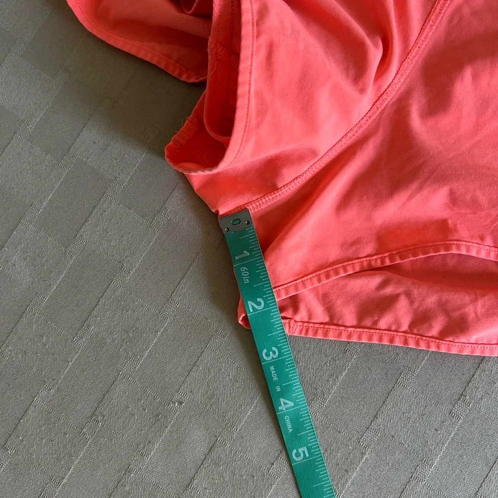 Lululemon Hotty Hot Short in Orange